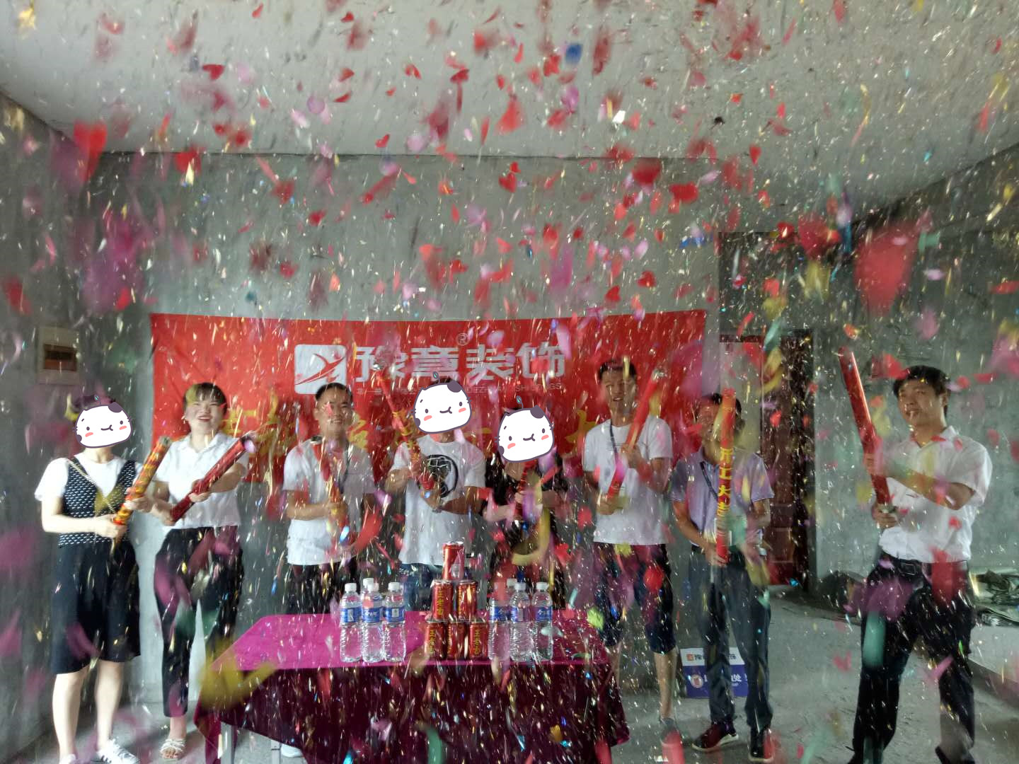 恭祝龍華云錦張女士愛家開工大吉！！